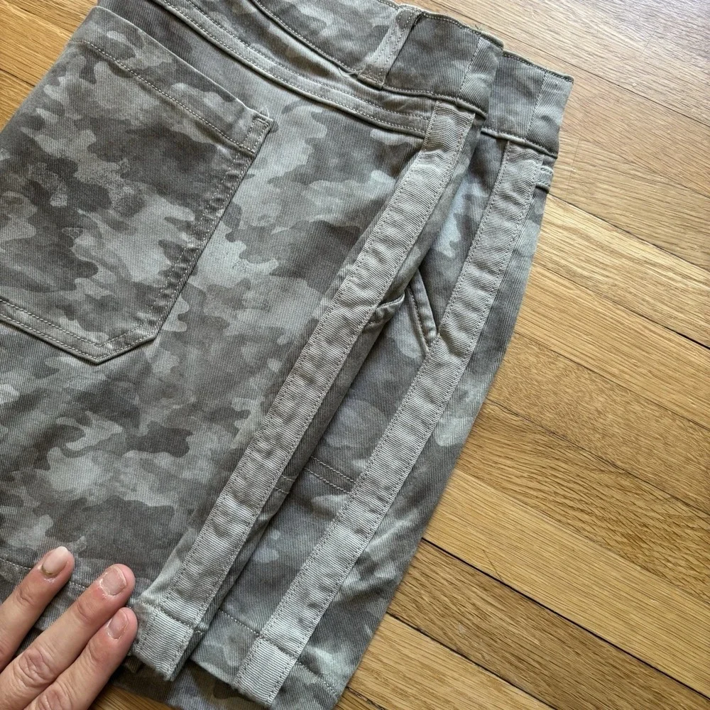 Spanx Stretch Twill Shorts Women's XL 5